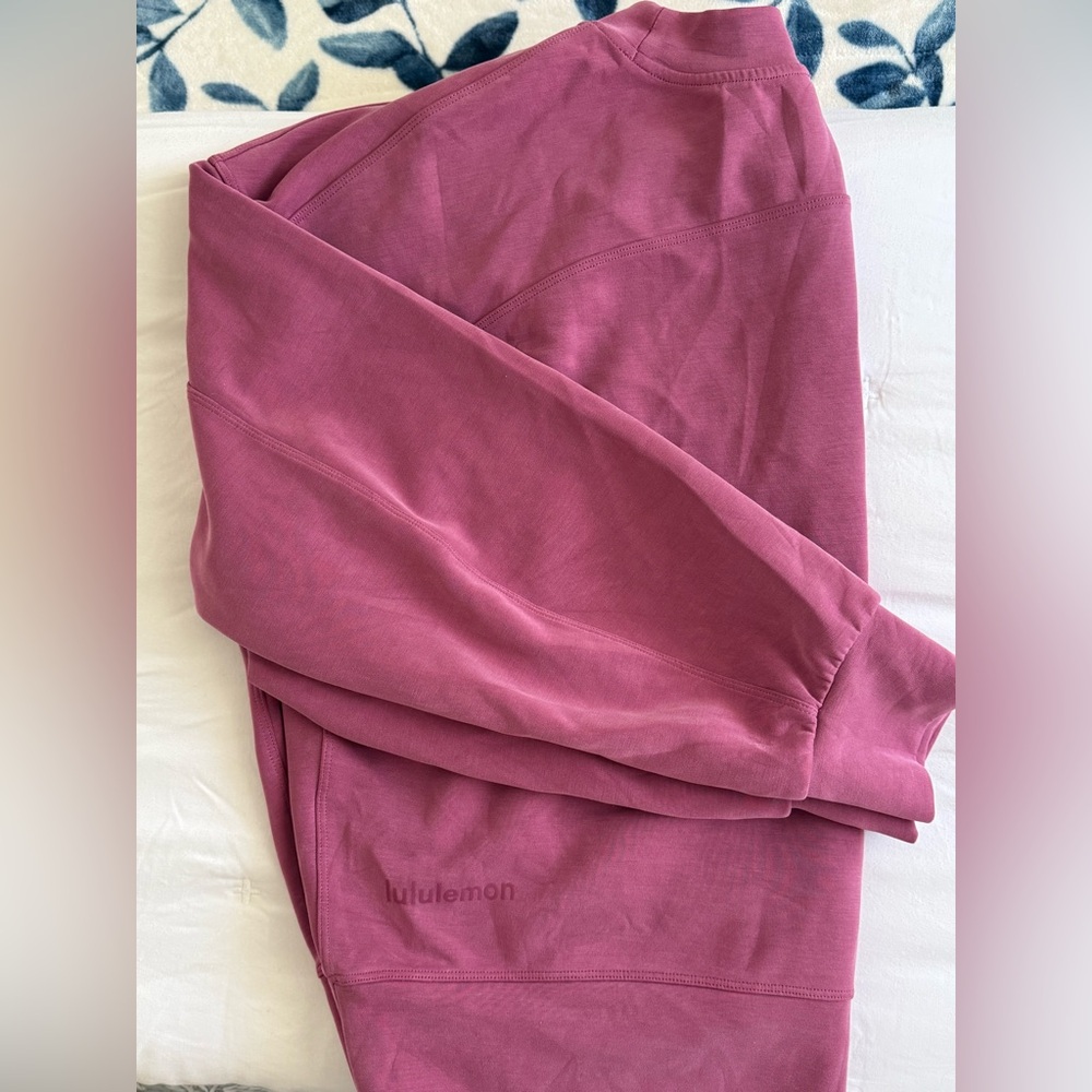 Lululemon Softstreme Perfectly Oversized Cropped Crew Washed Mauve 8
